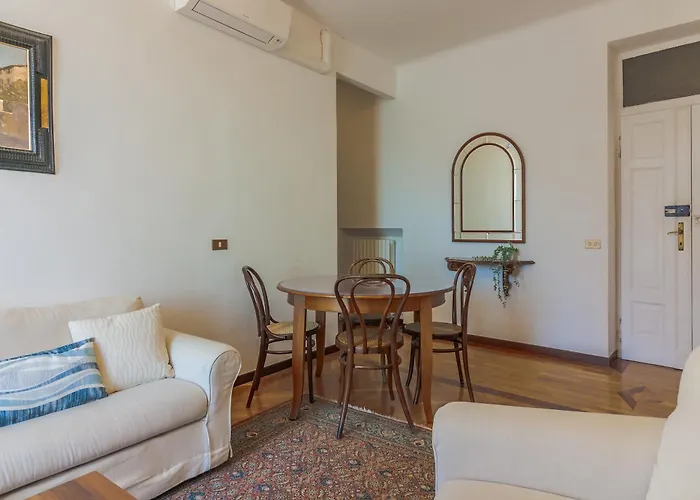 Apartamento Dimora Cavour Stunning Lakeview *