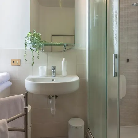 Apartmán Dimora Cavour Stunning Lakeview *
