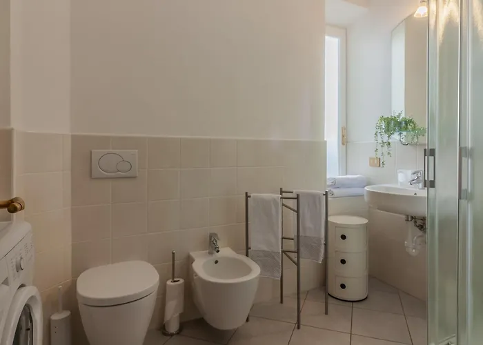 Apartmán Dimora Cavour Stunning Lakeview *