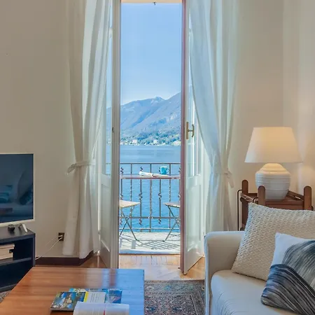 Dimora Cavour Stunning Lakeview بيلاجيو
